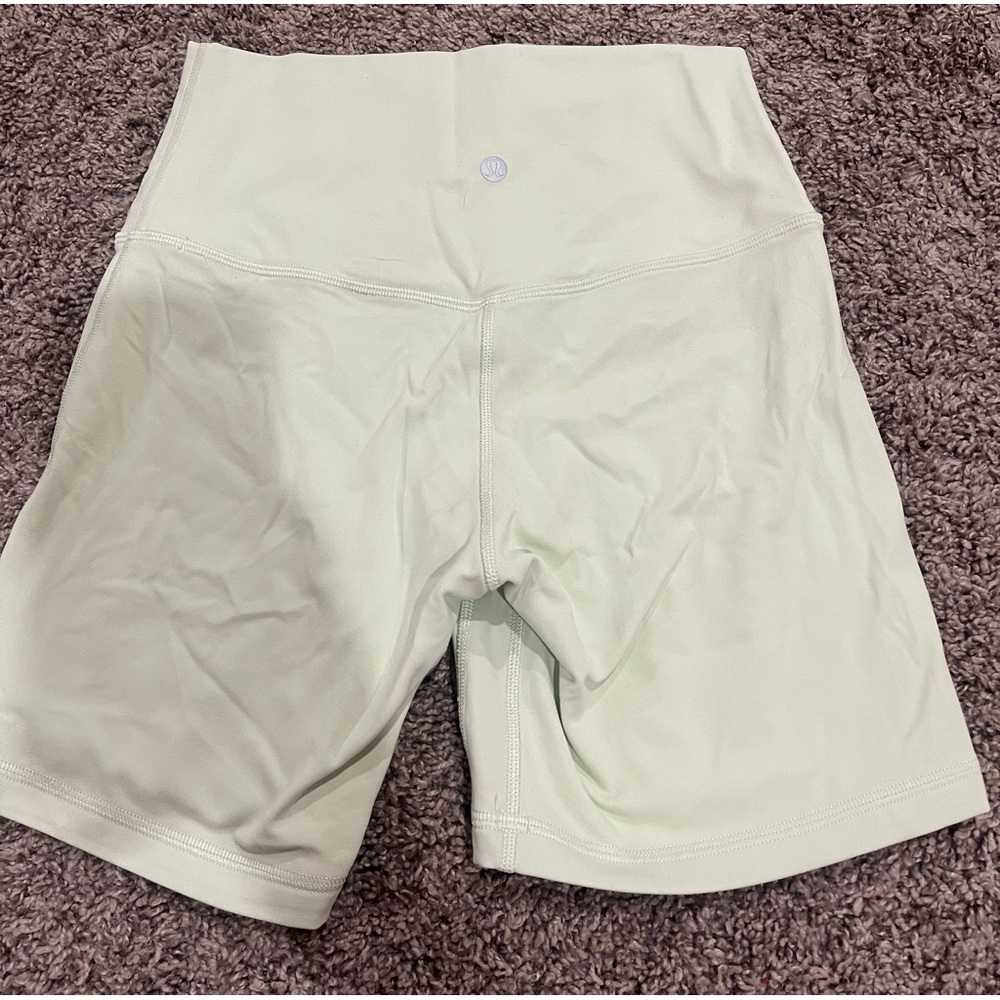 Lululemon size 6 align shorts